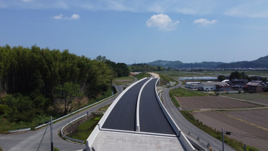 国道313号（倉吉関金道路）舗装工事（小鴨第2号高架橋、補助改良、国補正）