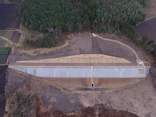 妻波地区ため池（上鳥池）改修工事